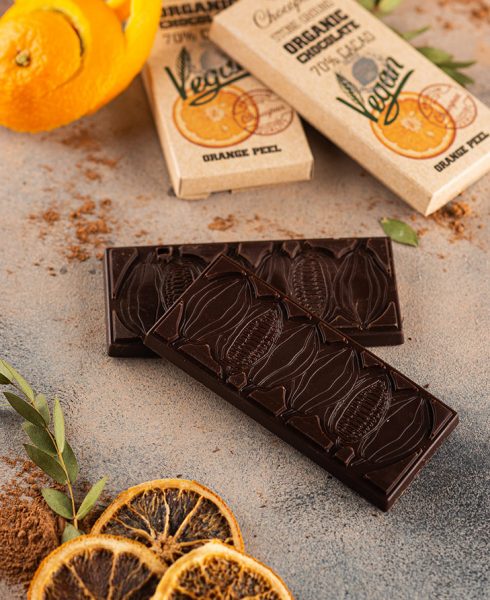 Organic Chocolate with Orange Peel 70% Cacao